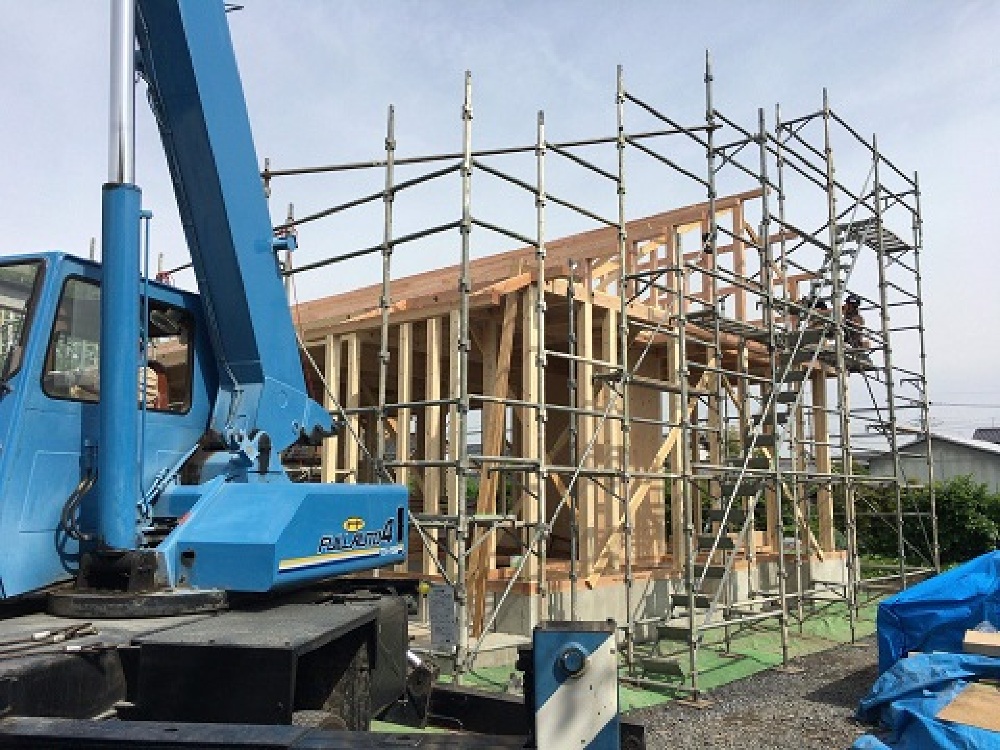 建て方作業