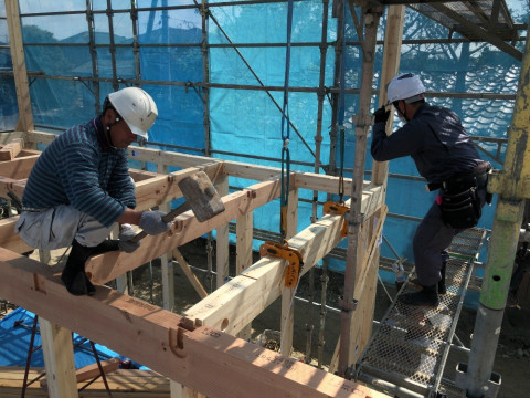 建て方作業