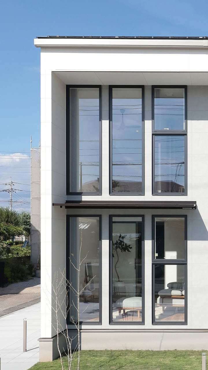 福富住宅の施工事例、連窓の外観画像