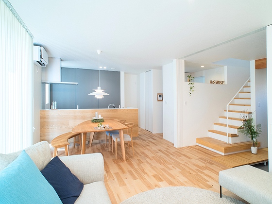 福富住宅モデルハウスのLDK写真
