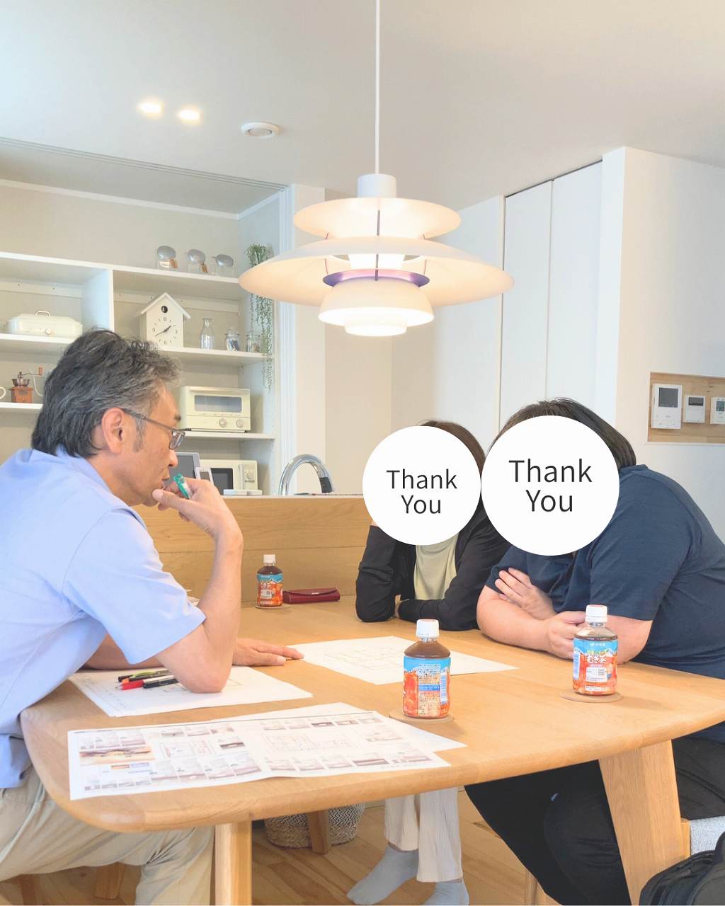 お客様と打合せをする画像