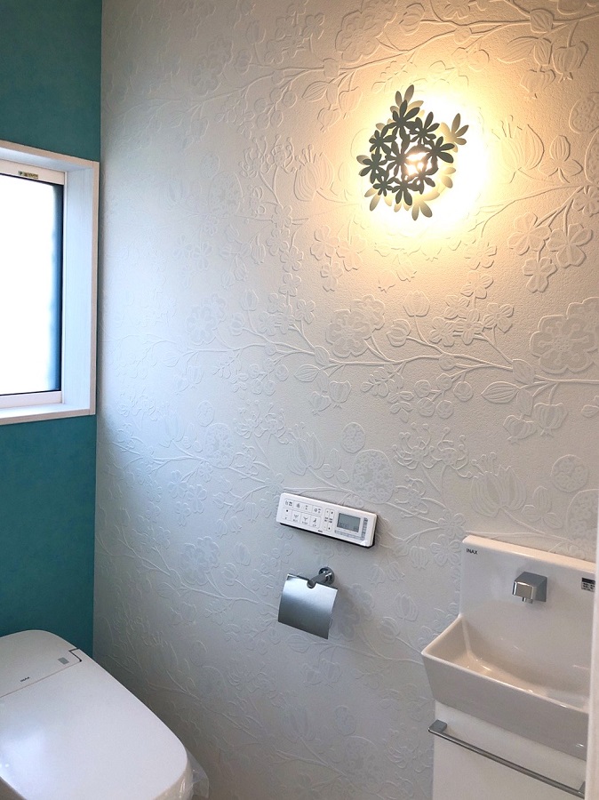 トイレアクセントクロスの写真