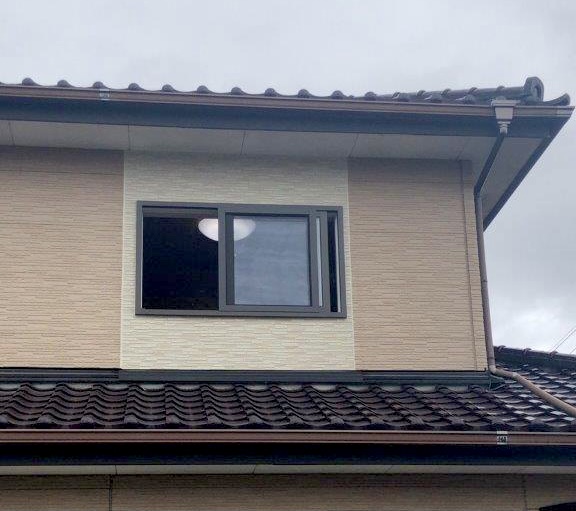 窓入れ替え工事後の写真